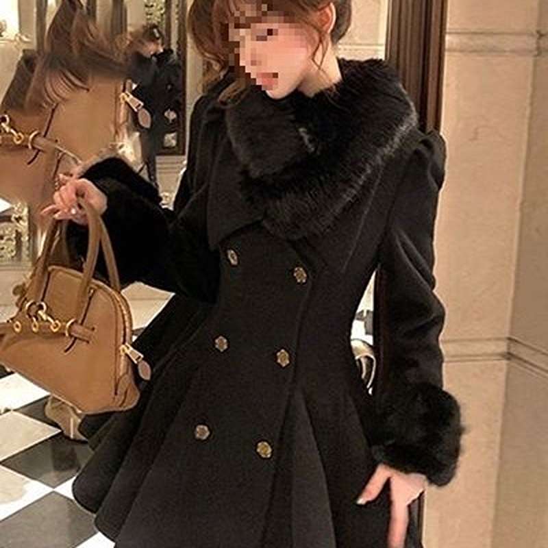 Elegant Wool Blend Coat with Detachable Leather Collar