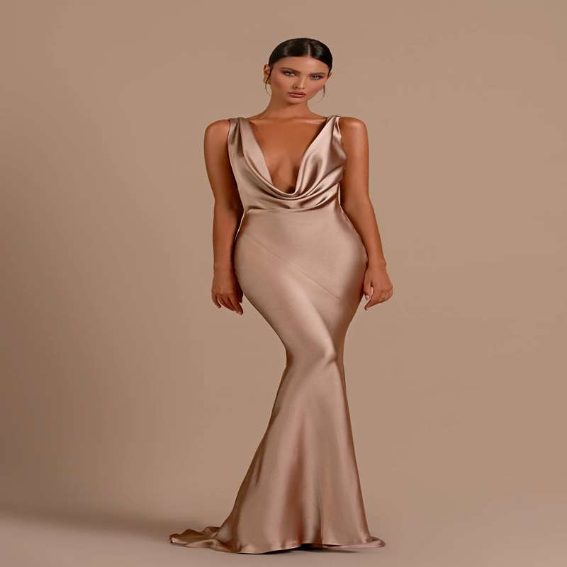Elegant Deep V-Neck Mermaid Evening Gown - Satin Formal Dress