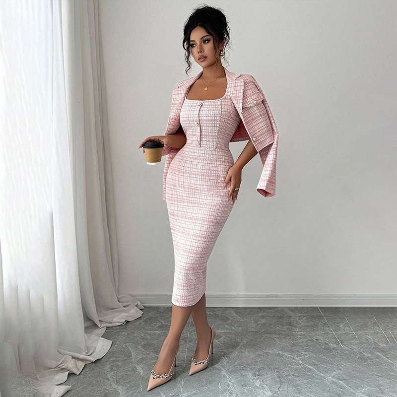 Chic Checkered Two-Piece Blazer & Bodycon Dress Set